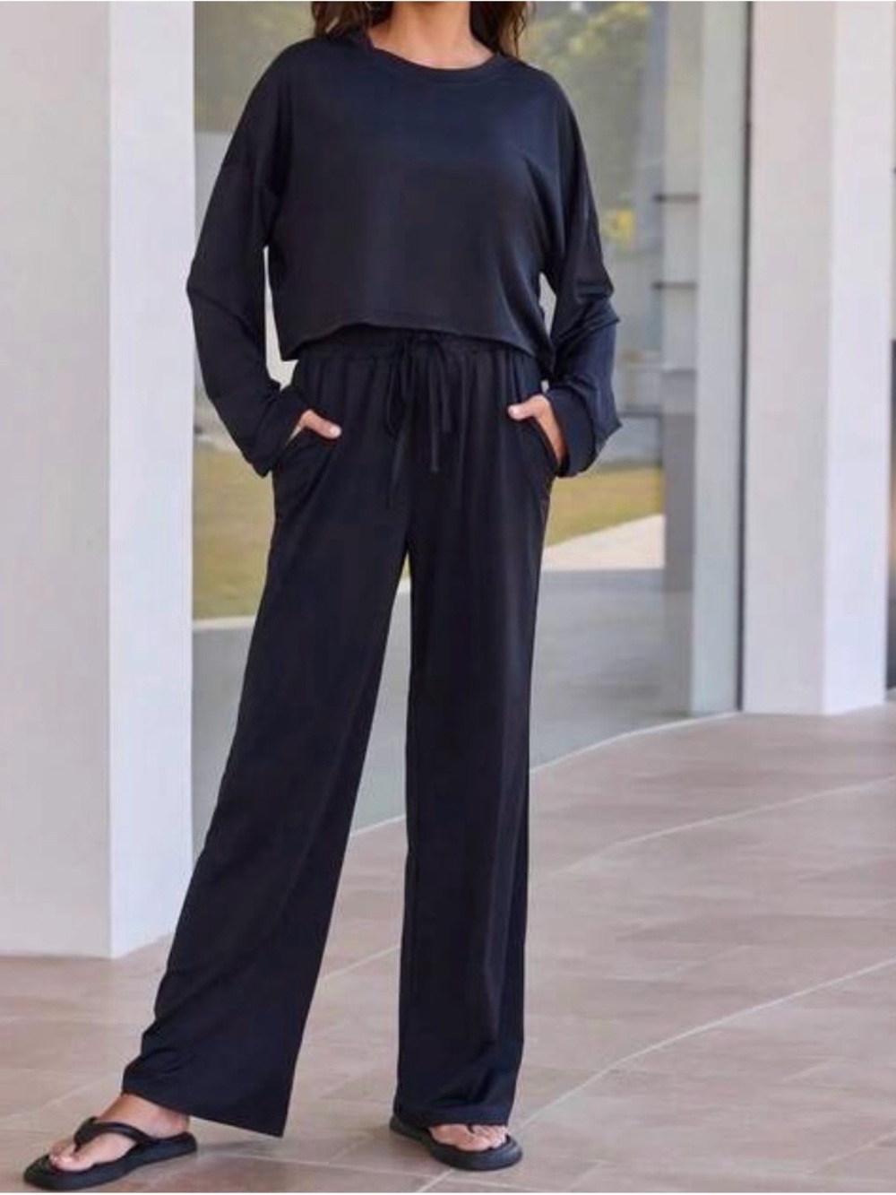 Women's Black Wide-Leg Drawstring Lounge Pants